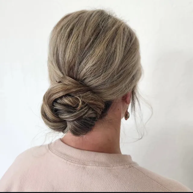 mother of the bride